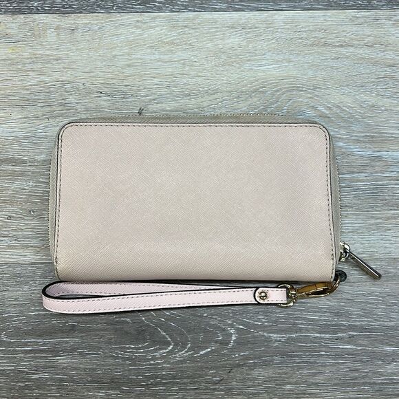 0327 Michael Kors full zip wallet - Picture 2 of 8